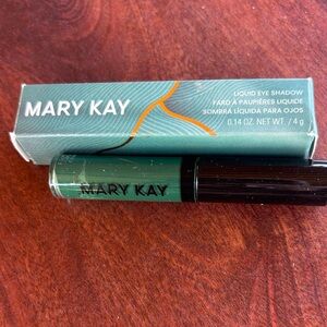 Mary Kay Liquid Eye Shadow - In The Trees
